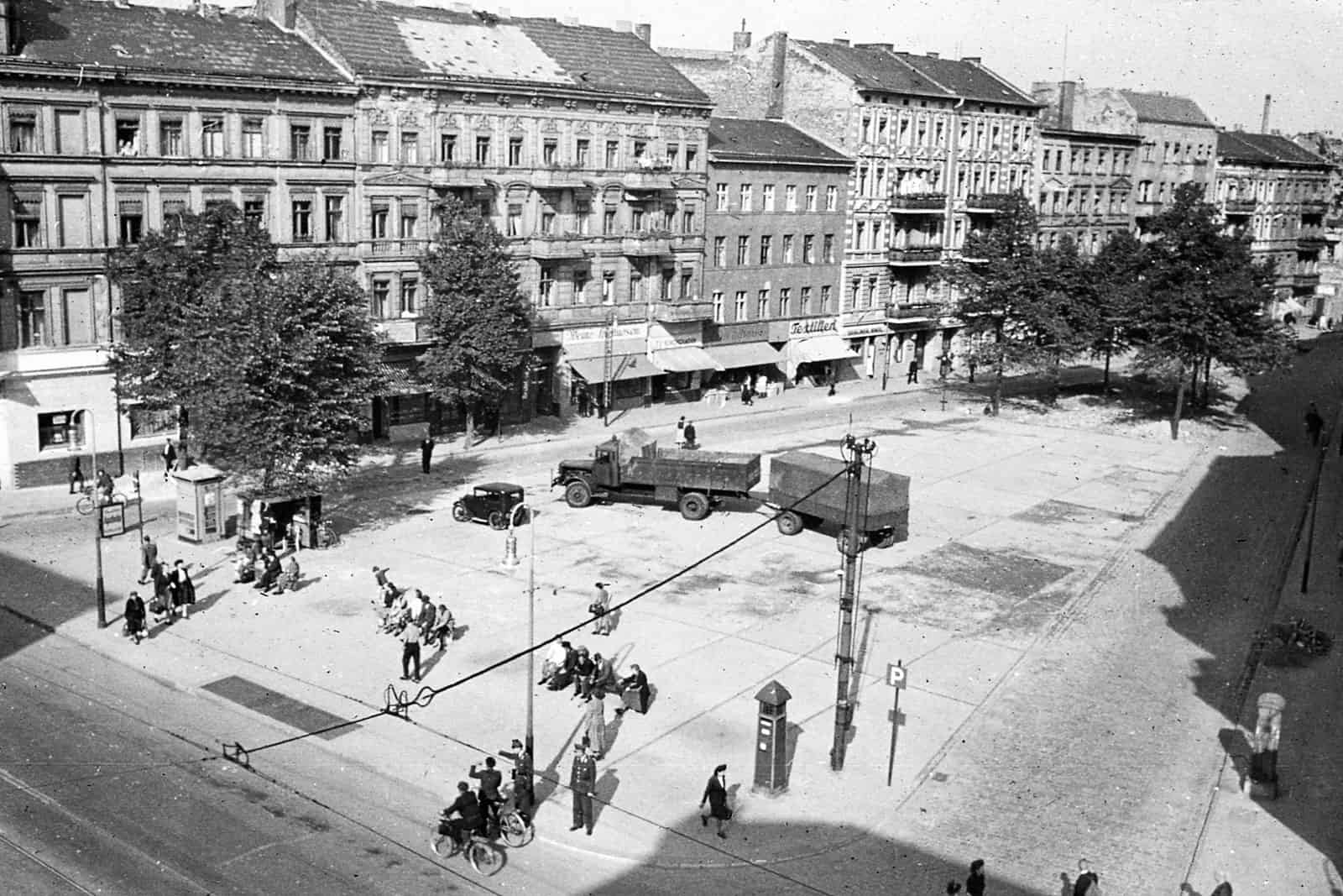 Historisches Foto Karl-Marx-Platz